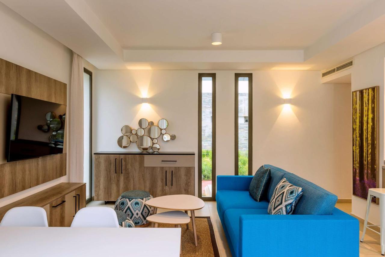 Radisson Blu Residences Al Hoceïma Екстериор снимка